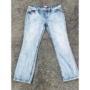 Antik Denim Button Fly Distressed Relaxed Straight Fit 42x30 Jeans Embroidered